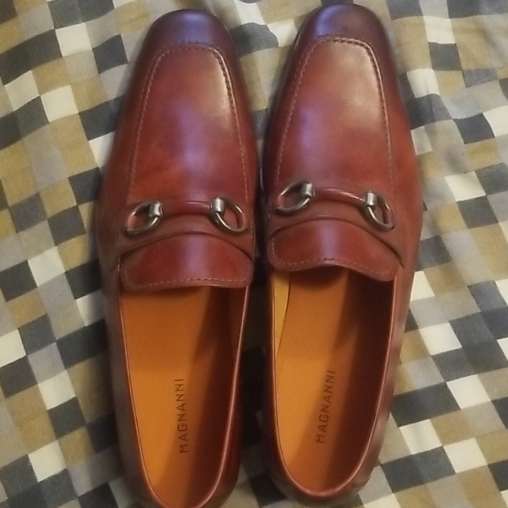 Magnanni loafers NWOT